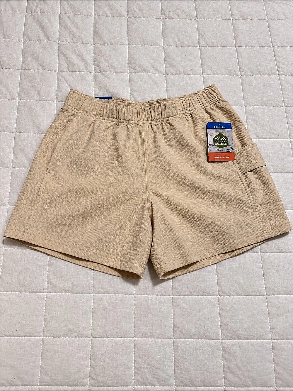 Columbia Tan Medium NWT
